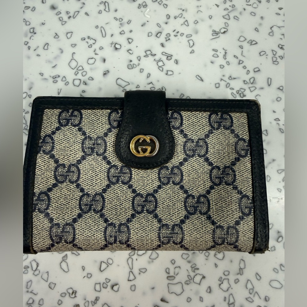Vintage Gucci Navy and Tan Women's Wallet